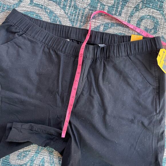 Carhartt Women's B56189 Force Ripstop Work Shorts Black - Size XL - Picture 9 of 11